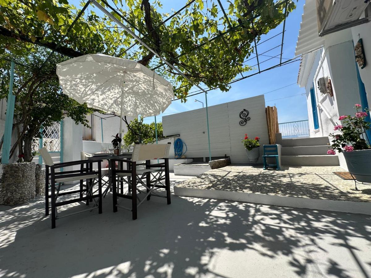 Brinia Cosy Apartment Poros Town Exteriör bild