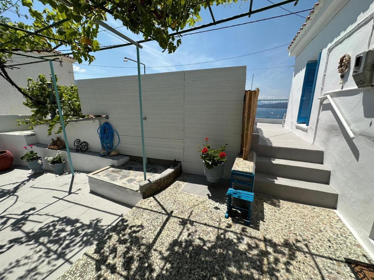 Brinia Cosy Apartment Poros Town Exteriör bild